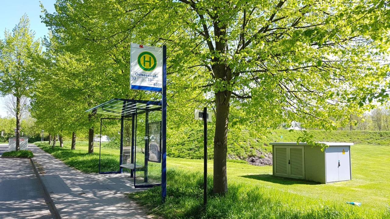 Pematra Ferienwohnungen Ostseestrasse 2 Lübeck Eksteriør bilde