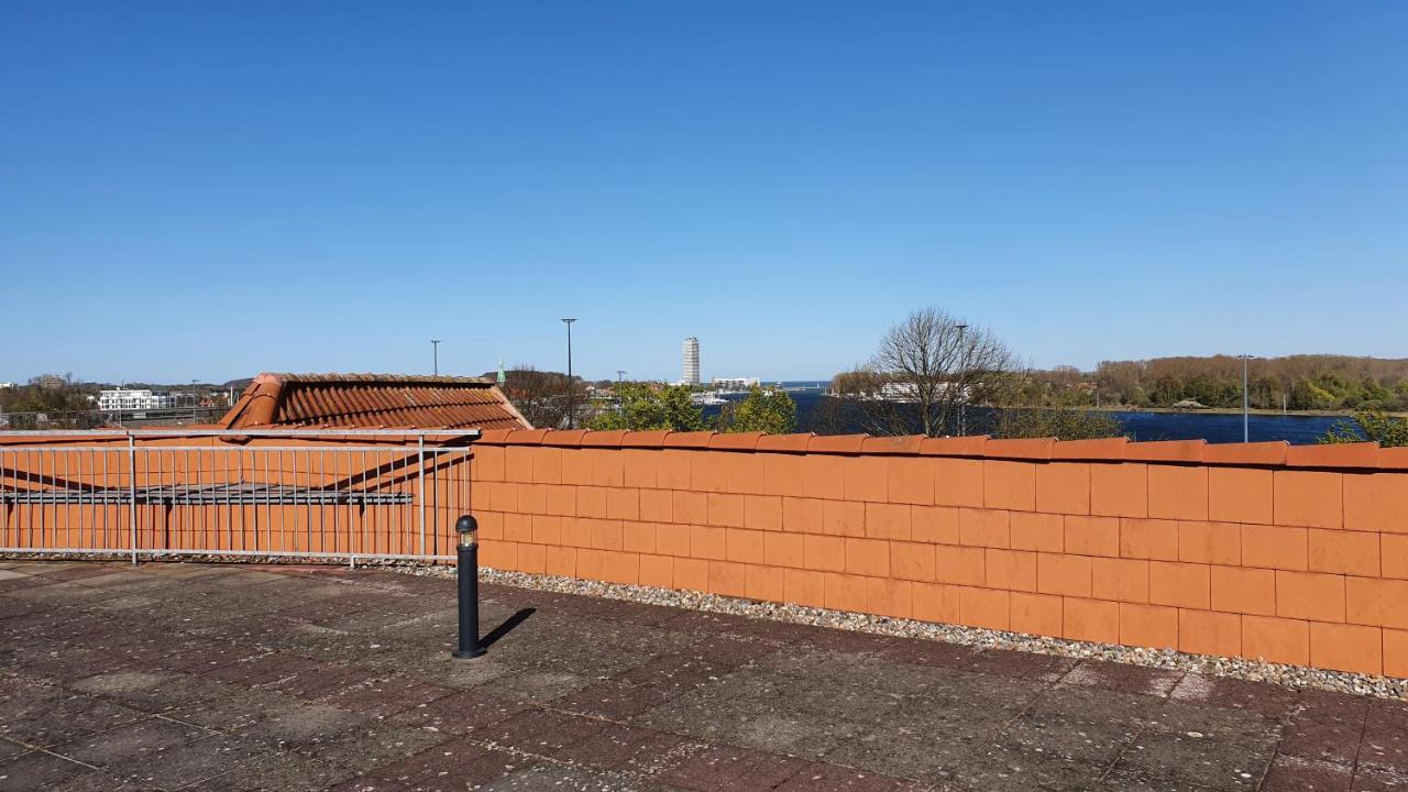 Pematra Ferienwohnungen Ostseestrasse 2 Lübeck Eksteriør bilde