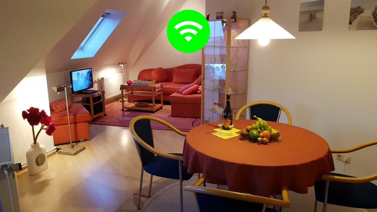Pematra Ferienwohnungen Ostseestrasse 2 Lübeck Eksteriør bilde